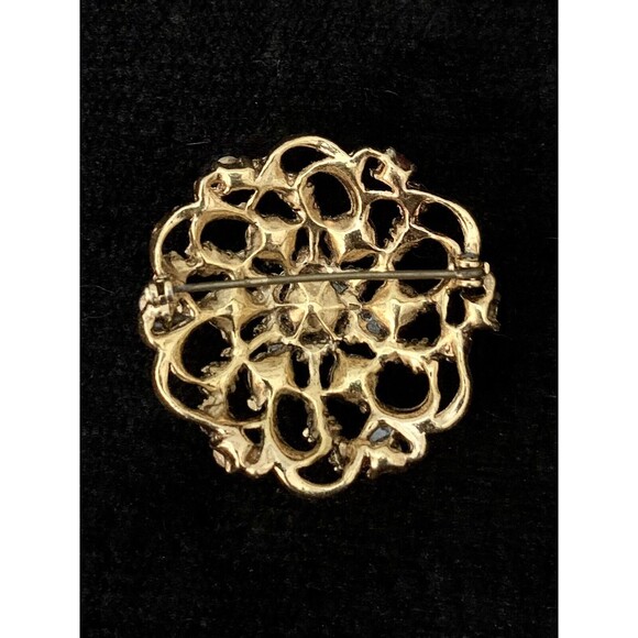Vintage 1950s Red Rhinestone and Faux Pearl Gold Tone Brooch - Picture 3 of 5